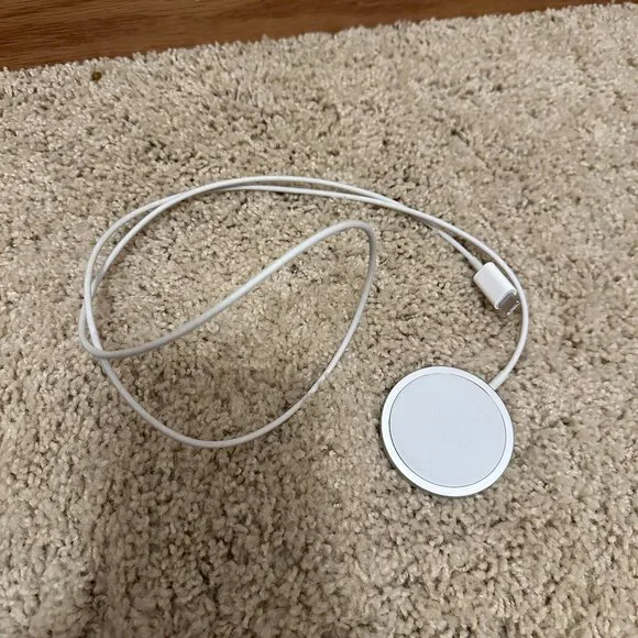 Apple Magsafe Phone Charger