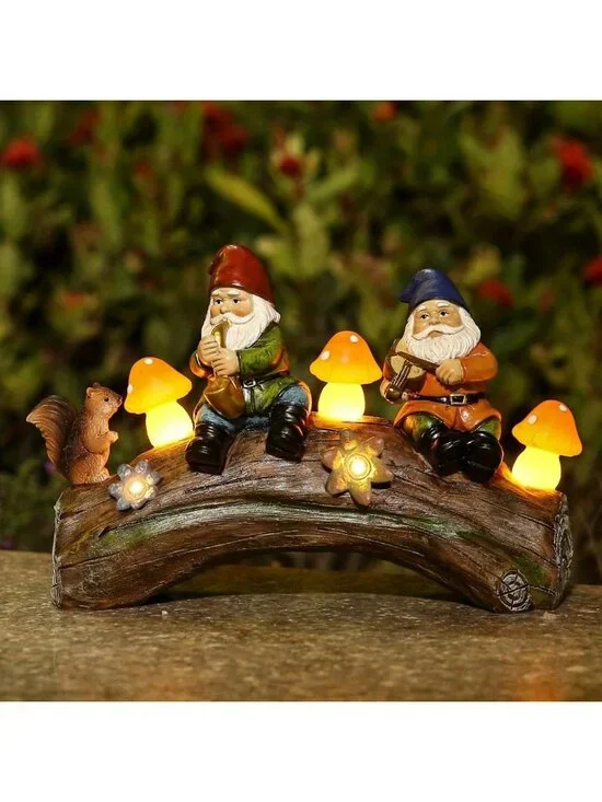 Solar-Powered Gnome Figurine with Lights - Whimsical Lawn Decor, Unique Gift