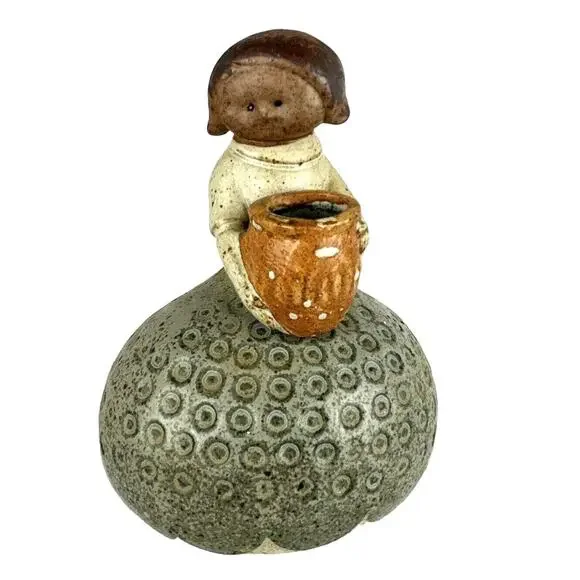 Vintage UCTCI Japanese‎ Pottery Figurine Girl Carrying Pot Green Bell Dress