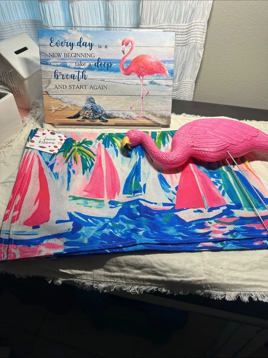 Pink Flamingo Beach Canvas, 4 placemats with Sailboat Print & flamingo  - Home