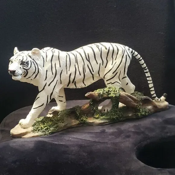 Vintage Siberian Tiger Resin Figurine
