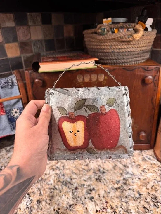Vintage wall pocket