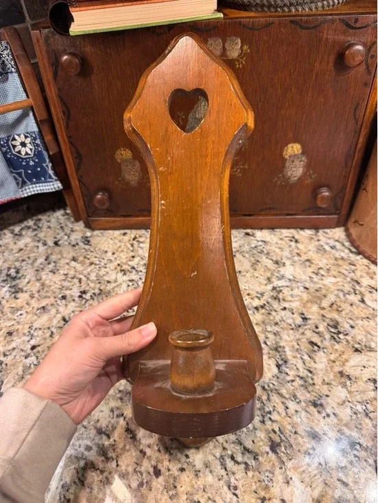 Heart wall sconce