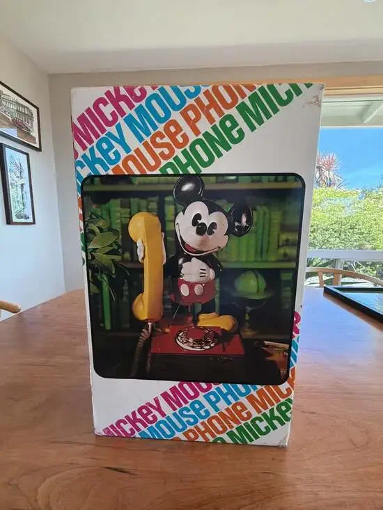 Vintage American Telecommunications Corporation Mickey Mouse Push-Button Telepho