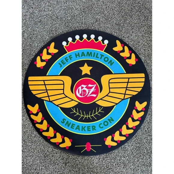 Jeff Hamilton Sneaker Con Round Accent Rug 23