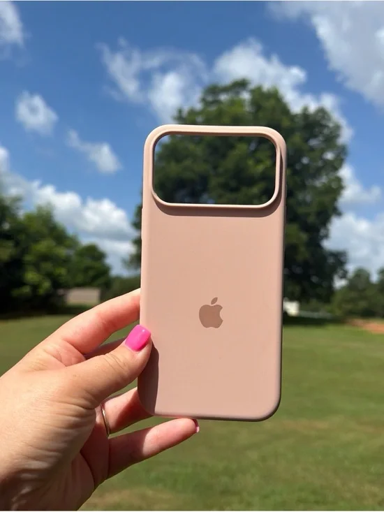 Apple iPhone 17 Pro Max Silicone Case - Blush Pink