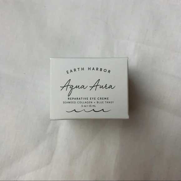 Earth harbor aqua aura eye cream