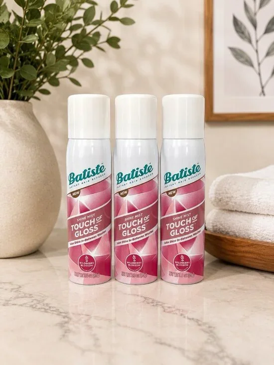 Lot of 3x Batiste Touch Of Gloss, Shine Mist Wildberry Blossom 3.0oz Each NEW!