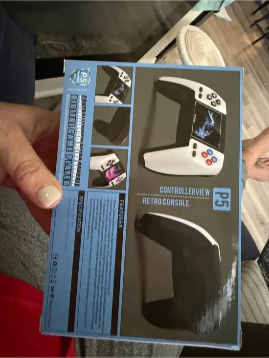 Source Unknown White and Black P5 Controller Grip