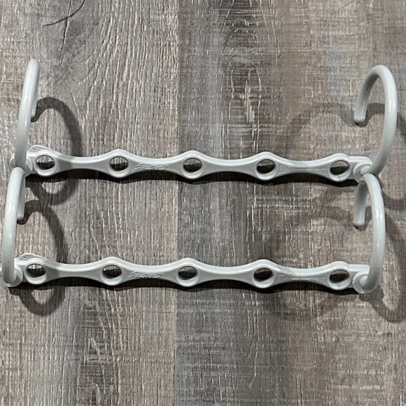 💞 Set of 2 Gray Space Mate Hangers