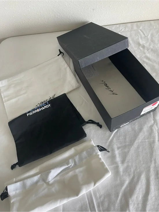 Marsell Women's Black Shoes Box With Dust Bags And Card