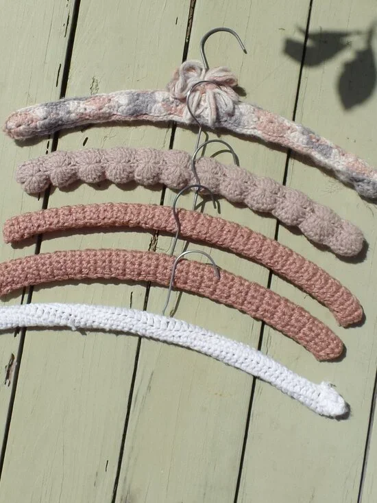 Vintage Hand Crocheted Hangers SET of 5 BLUSH & 1 WHITE