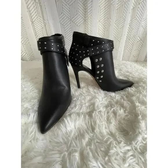 NWOB Mix No6 Dillan Shootie Black Studded Booties Sz 7