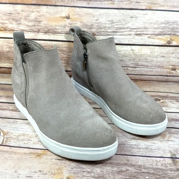 Blondo Womens Taupe Suelde Georgette Waterproof Hidden Wedge Sneaker 7.5M