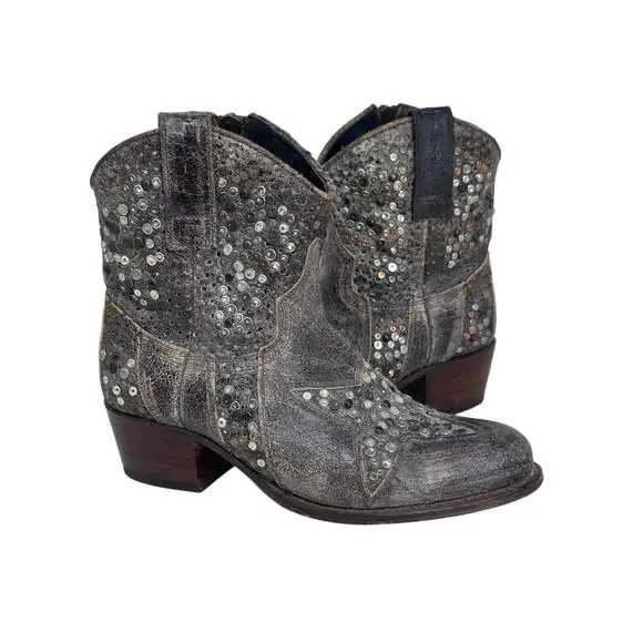 Frye Deborah Star Studded Ankle Boots Distresses - BROWN