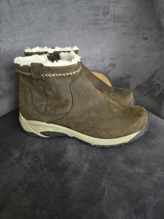 Merrell Brown Suede Ankle Booties with Cream Shearling Trim
