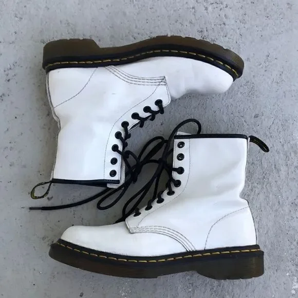 Dr  Martens  white boots