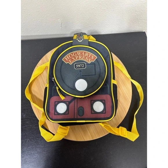Harry Potter Hogwarts Express Train Kids Small Backpack‎ 5972 Platform 9 3/4