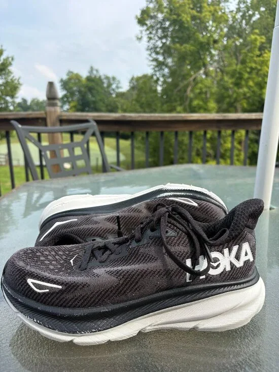 Hoka Clifton 9 Running Shoes Women's Size 8.5 Black Athletic Training Shoes