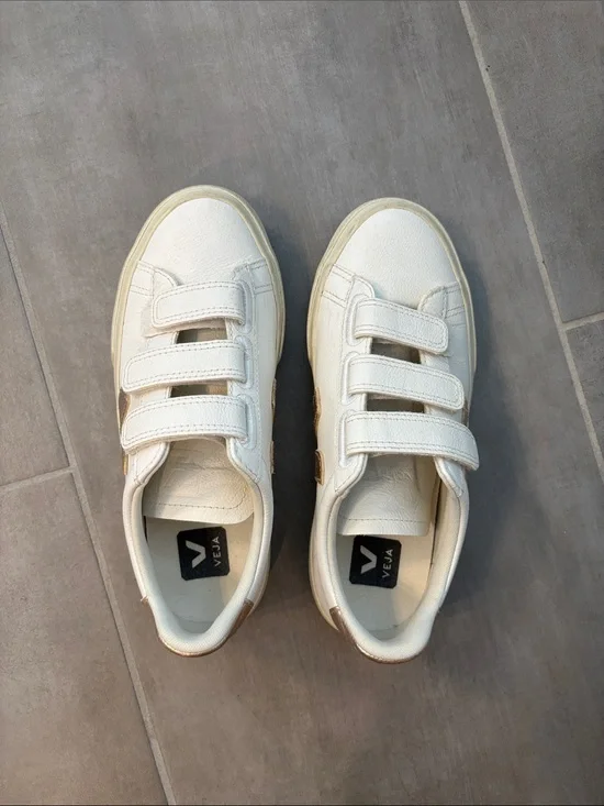 Veja White Leather Triple Strap Recife