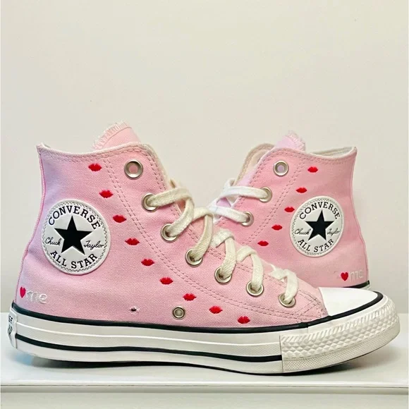 Converse Embroidered Hearts Cherry Blossom Limited Edition 6.5