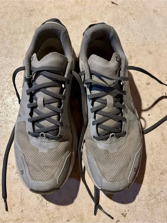 Women's Gray Athletic Running Sneakers - Unbranded