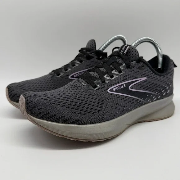 Brooks Levitate 5 Running Shoes Gray Lilac Neutral Knit 1203571B080 Womens 8