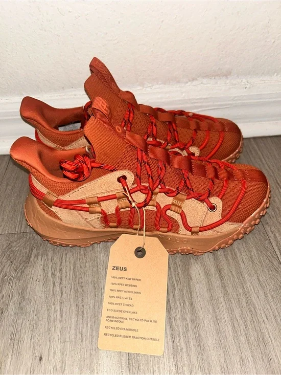 HOLO Footwear Women Zeus Terracotta Trail, Hiking Sneakers, Size 10, NWT, No Box