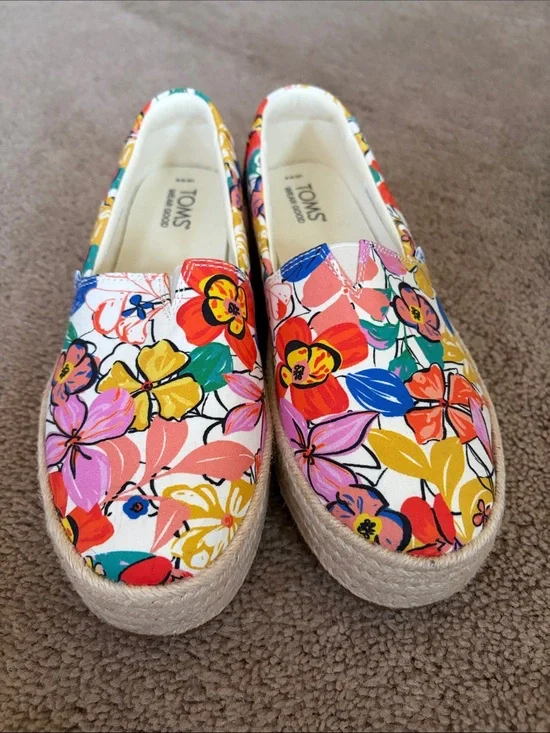 Toms Women's Floral Canvas Espadrilles in Multi-Color