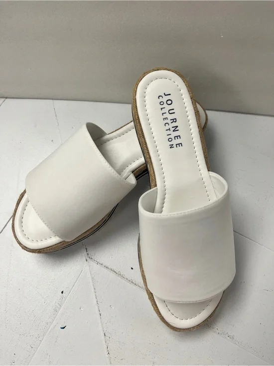 Journee‎ Collection Womens Rosey Slide Sandals. Size 10WD. White