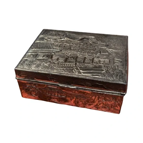 Vintage Japanese Mixed Metal Trinket Box Repousse Scenic Temple Wood Lined‎