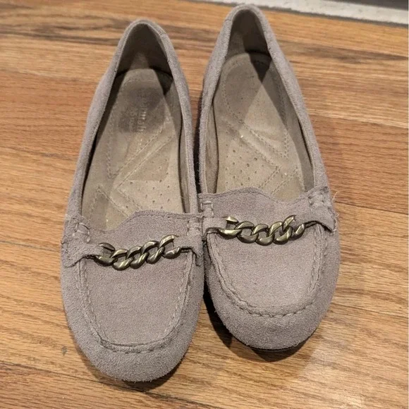 Quiet Luxury Naturalizer Suede Chain Loafers Taupe Comfort Flats Women's 7.5