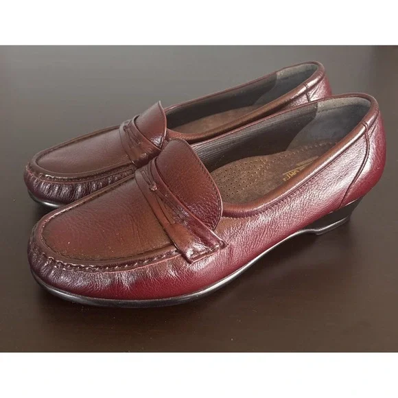 SAS Womens Easier Slip-On Loafer US 8.5 Antique Wine Leather Tripad Comfort Shoe