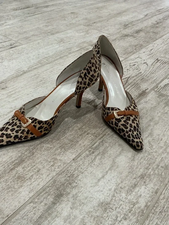 Women’s leather animal print shoes size US 8.5
