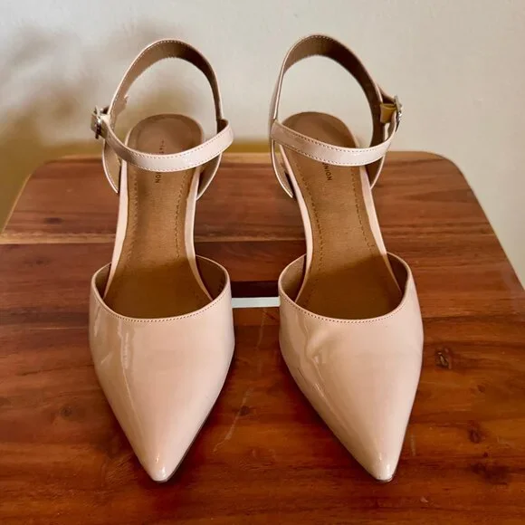 14th & Union Cream Patent Leather Pointed Toe Kitten Heel Slingback Heels 8M