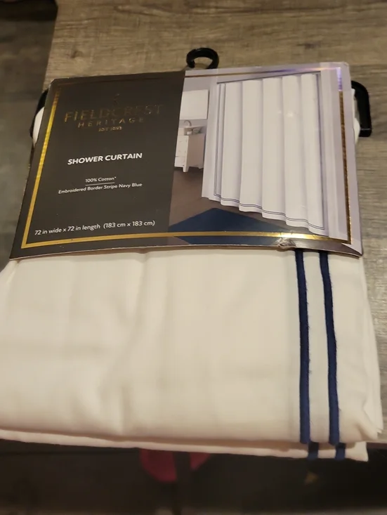 Shower Curtain/ NWT./Luxury/Crisp White/Navy Blue Piping/100% Cotton
