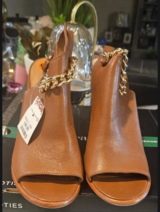 Coach Tan Leather Open-Toe Slingback Heels with Gold Chain