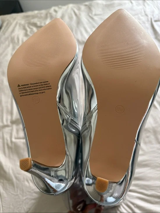 Fashion to Figure Silver Pointed Toe Stiletto Heels