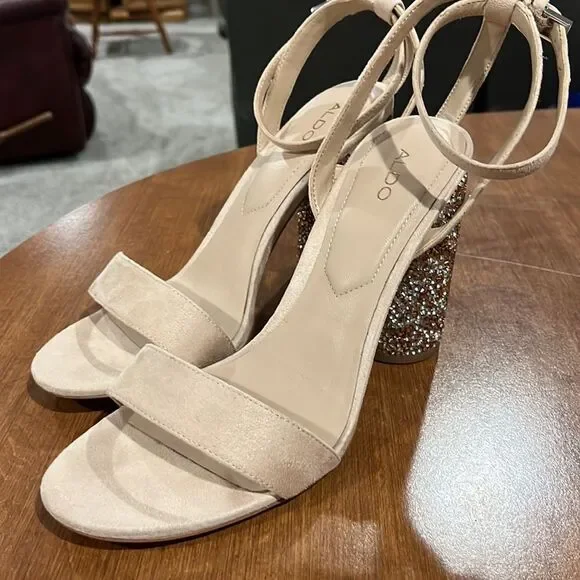 Aldo dress shoes with sparkly heels size 8.5.