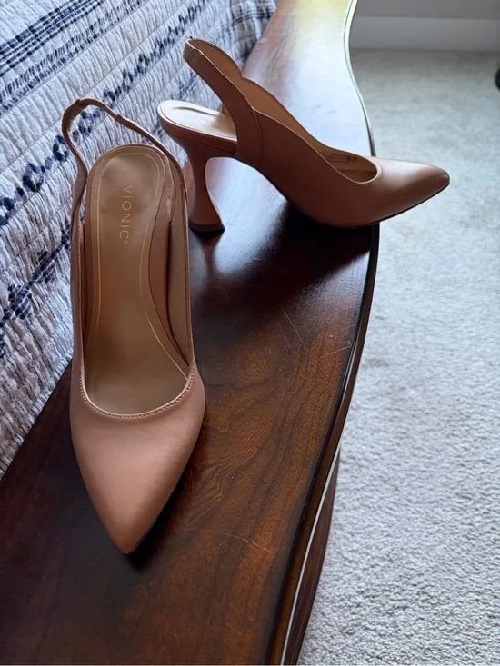 Vionic Blush Tan Slingback Pointed-Toe Heels