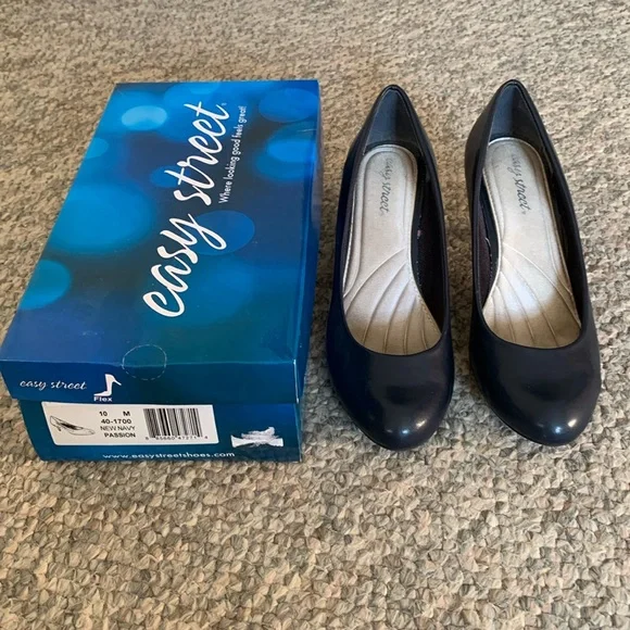 Easy Street Navy Blue 3” Heels Elegant and Comfortable