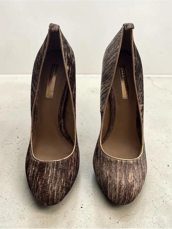 BCBGMaxAzria Brown Textured Pointed-Toe Pumps