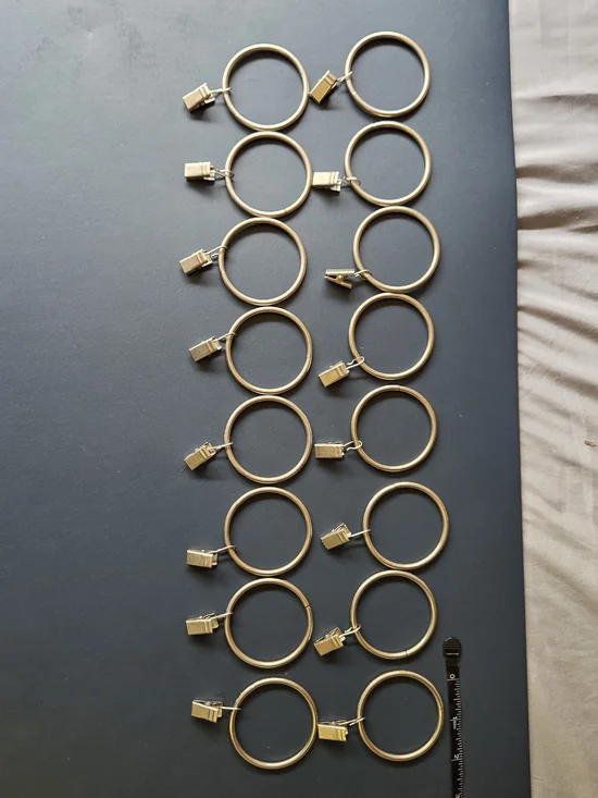 Set of 16 Silver Curtain Rings with Clips