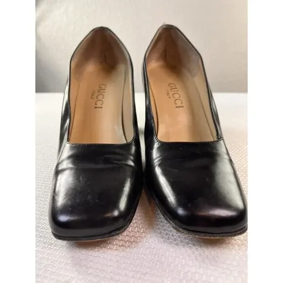 Gucci Size 4 Women's Square Toe Leather Pumps in‎ Black