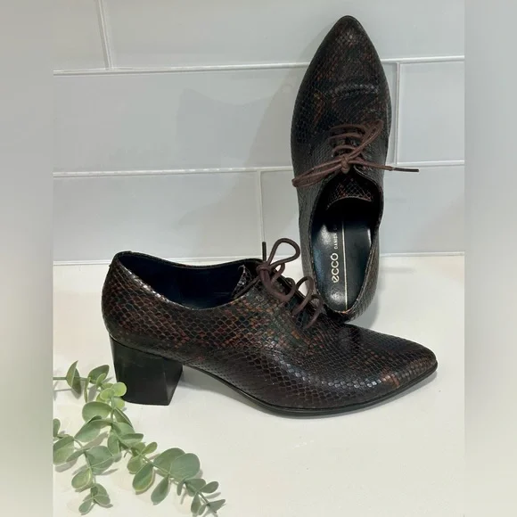 ECCO brown snakeskin finish leather point toe block heel booties shoes EU 38 New