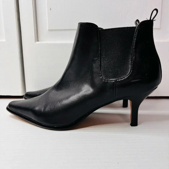 Price firm DONALD J. PLINER Black Leather Heeled Ankle Boots Size 7.5