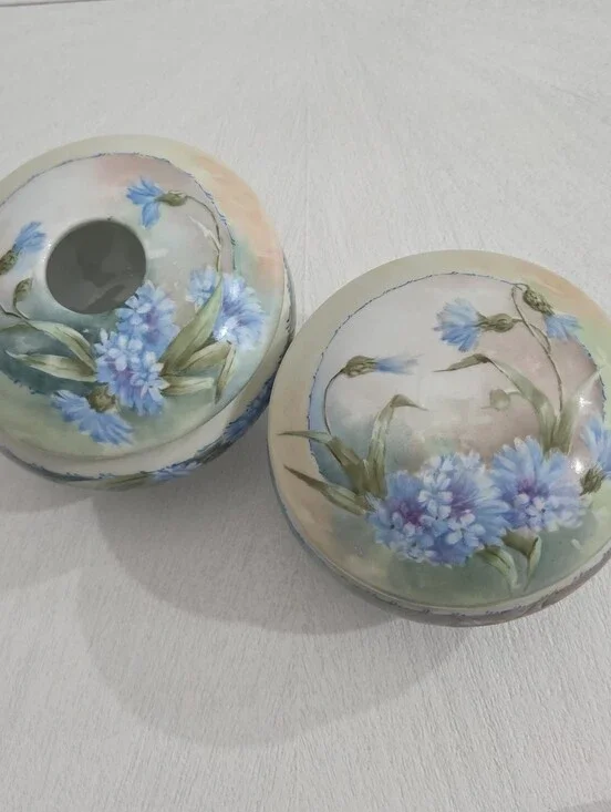 Pair Of Bavarian Porcelsin Hand Painted Dresser Jars 1890's - 1920's Signed