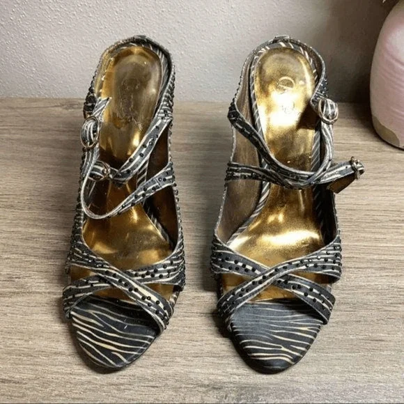 CARLOS SANTANA Black Studded Zebra Print‎ Heel, Size 6