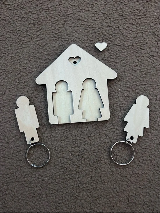 Couples Key Ring Organizer Wall Mount Natural Wood NWT