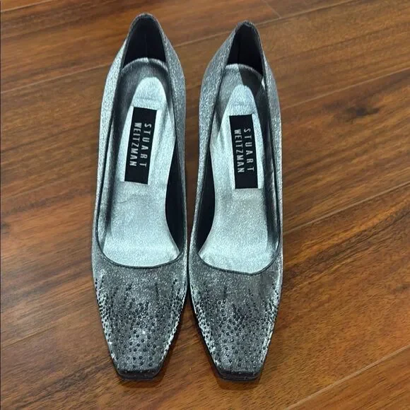 Stuart Weitzman Silver Pewter Jeweled  Heels with Metallic Finish Size 7 1/2